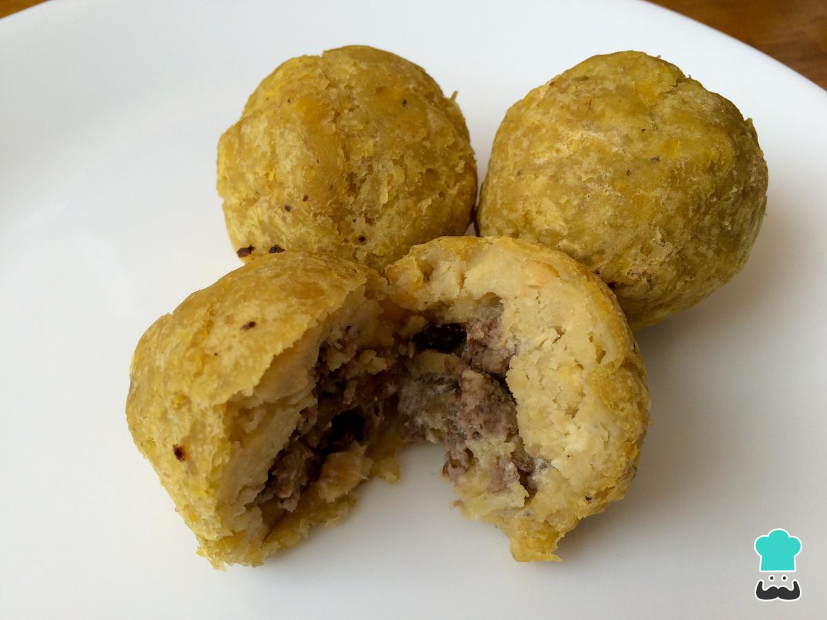 Receta de Tortitas de plátano macho rellenas