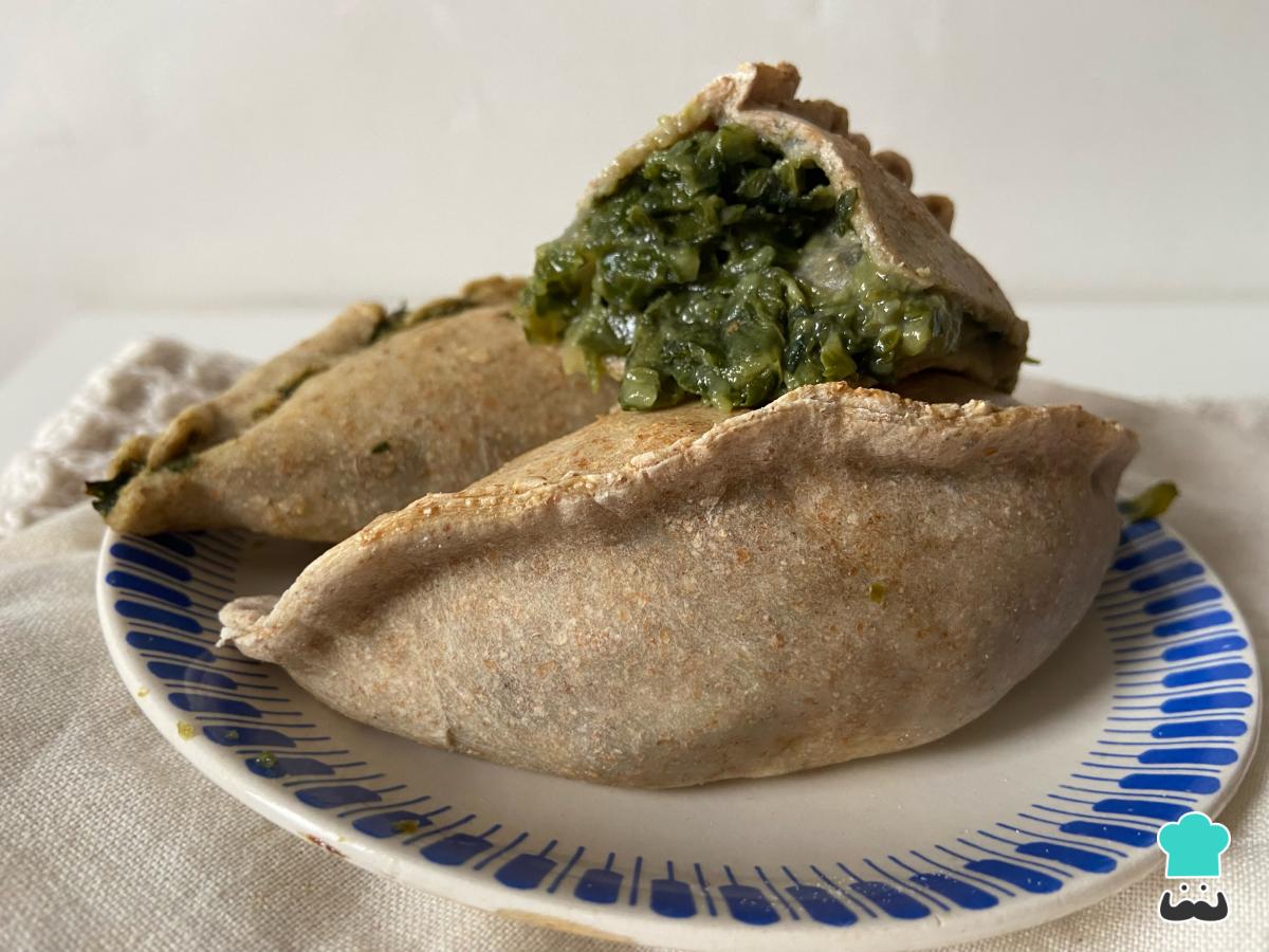 Receta de Empanadas de espinaca y salsa blanca