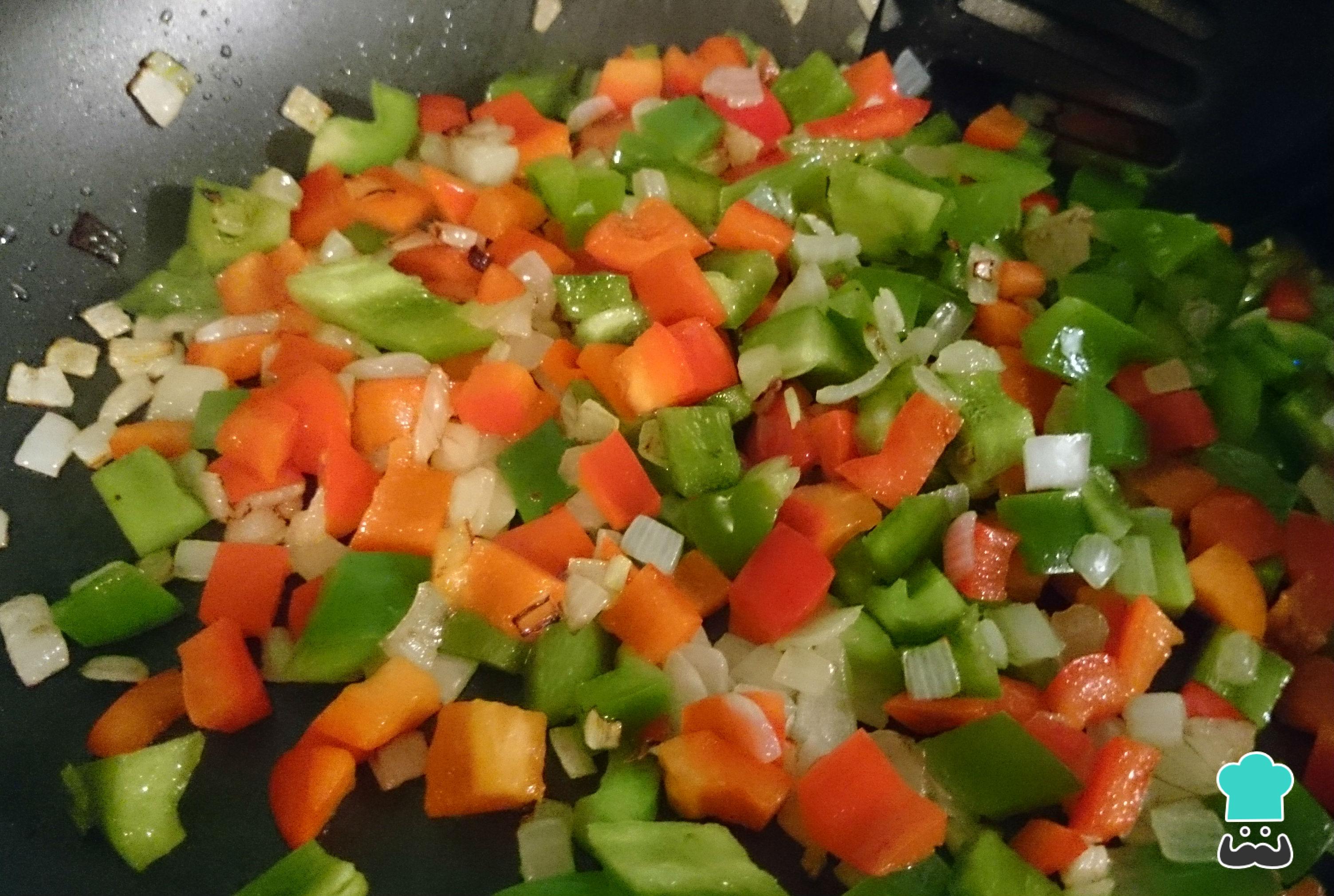 Burritos mexicanos de carne picada ¡Receta original muy fácil!