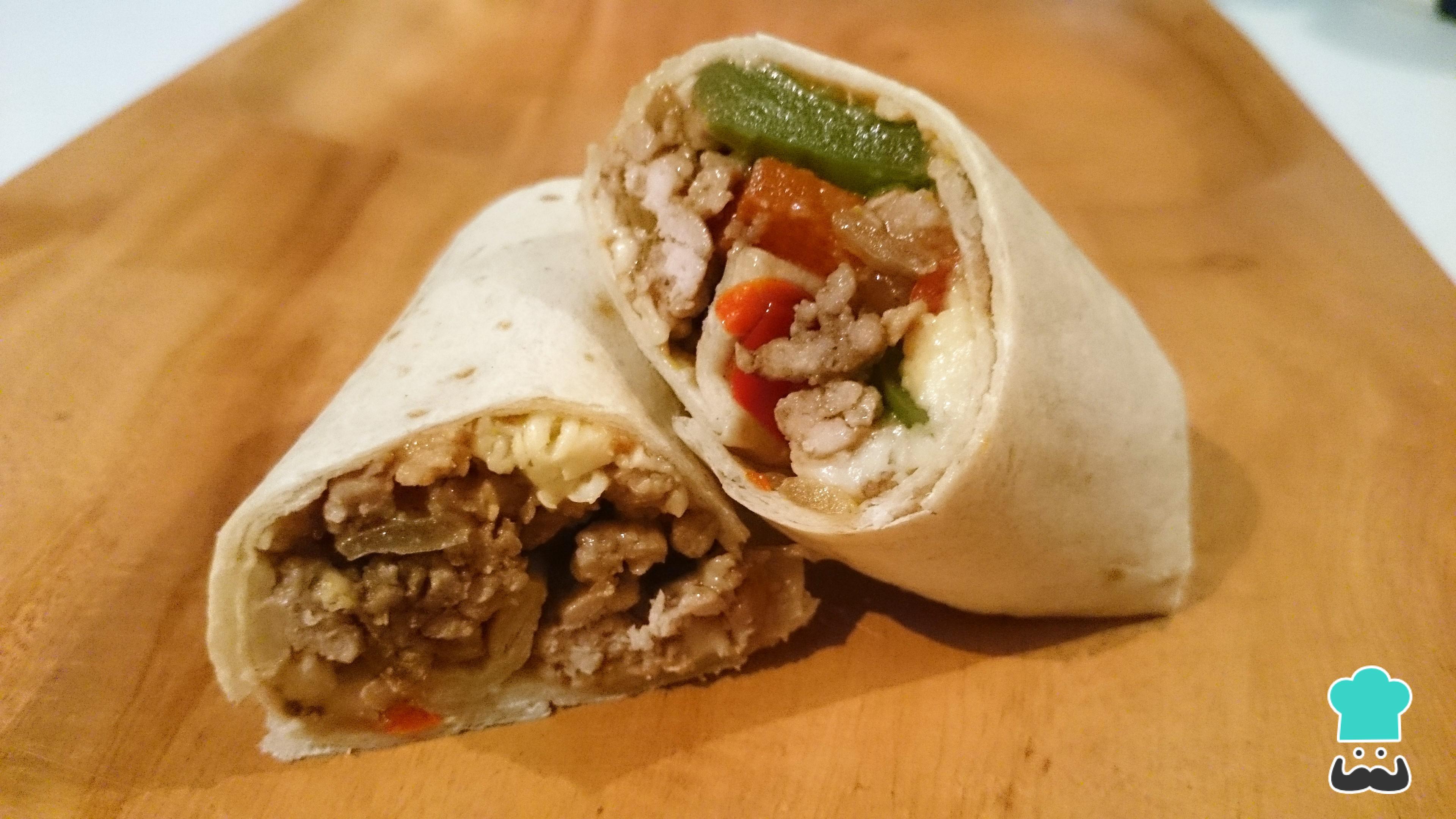 Burritos mexicanos de carne picada ¡Receta original muy fácil!