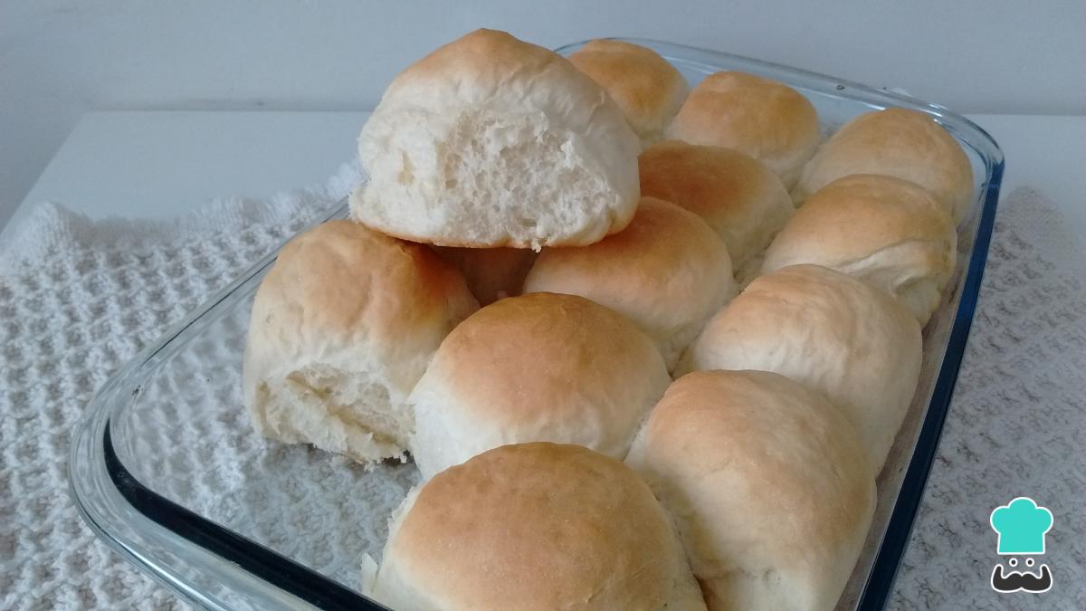 Receta de Pancitos de leche salados