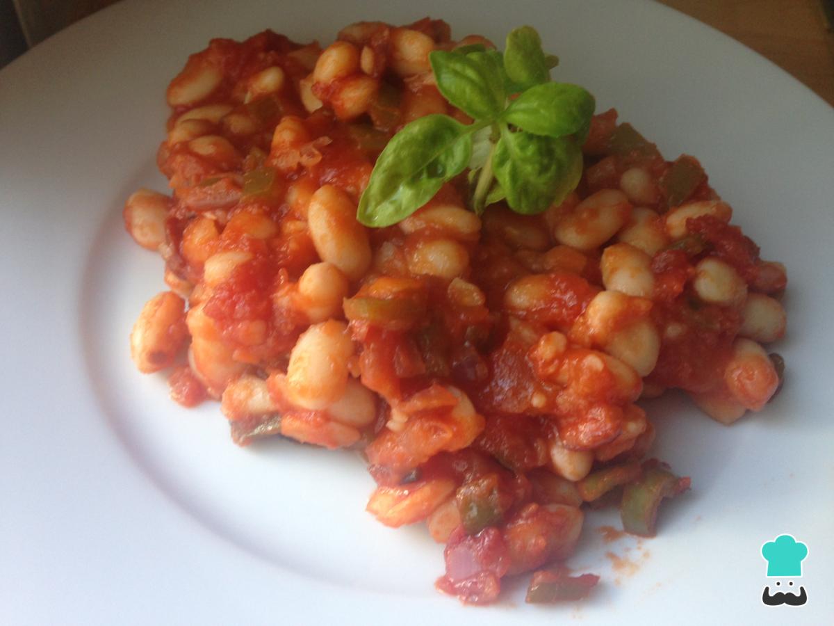 Receta de Alubias con tomate