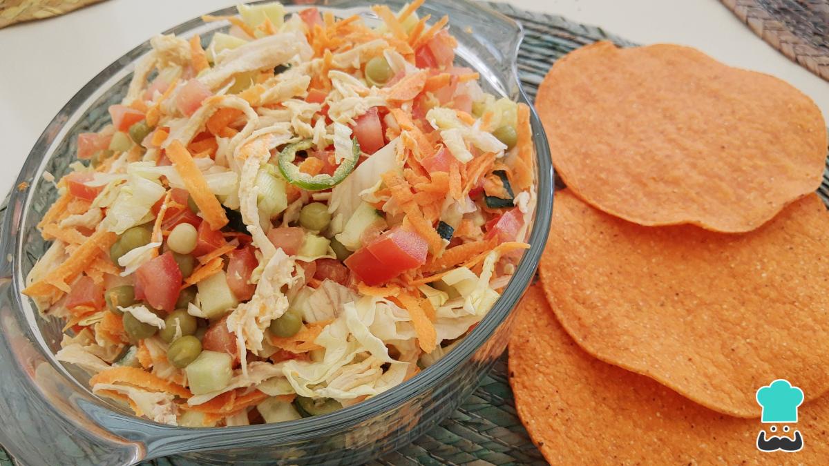 Receta de Ensalada de pollo deshebrado