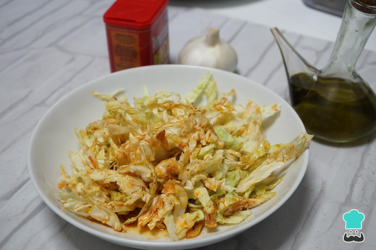 Receta de Ensalada de col andaluza