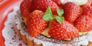 Recetas con fresas: 5 ideas fáciles para aprovechar la fruta estrella de la primavera (dulces y saladas)