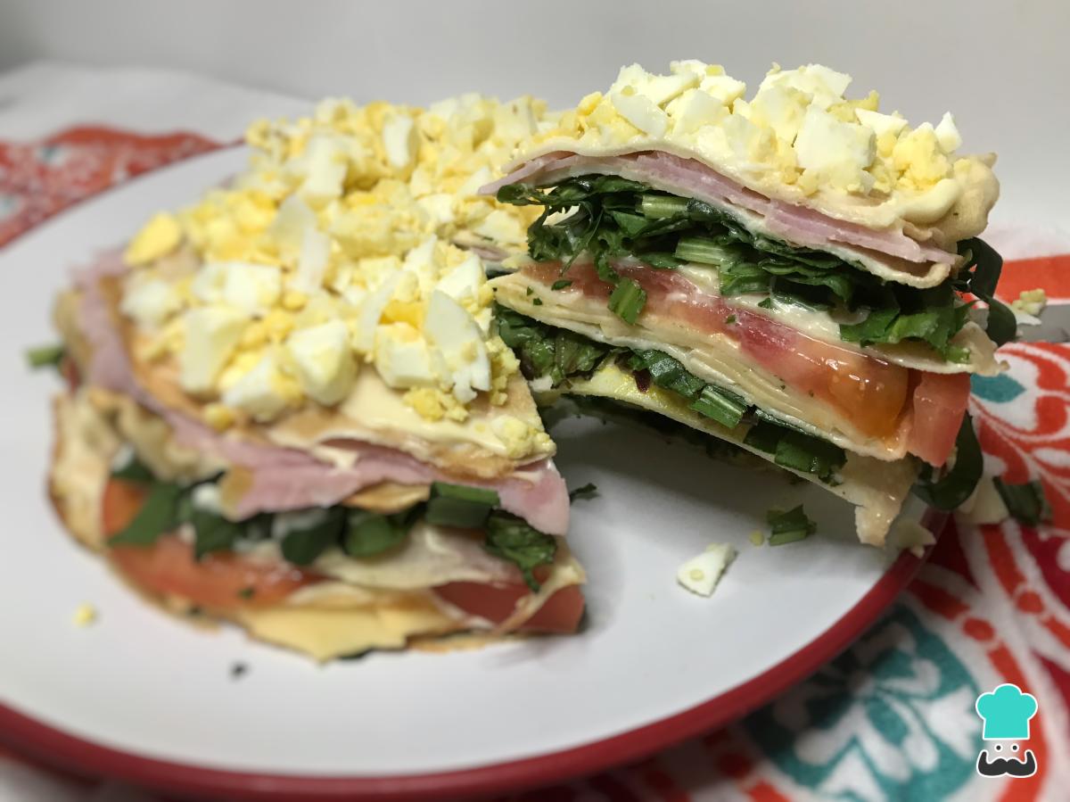 Receta de Torre de panqueques salado