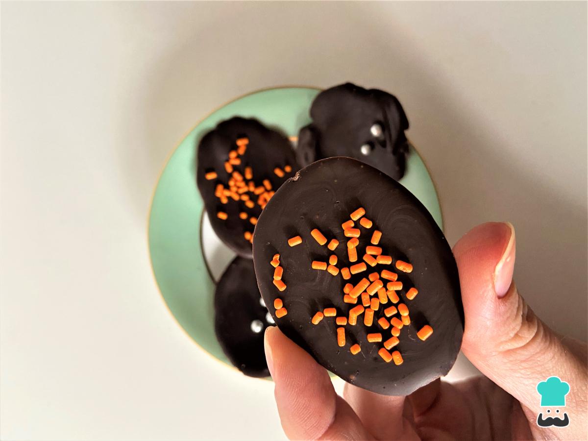 Receta de Huevos de Pascua caseros sin molde