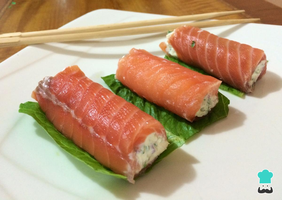 Receta de Rollitos de salmón ahumado con queso de untar