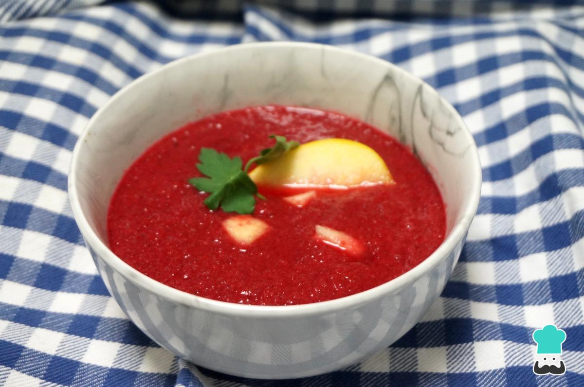 Receta de Gazpacho de remolacha y manzana