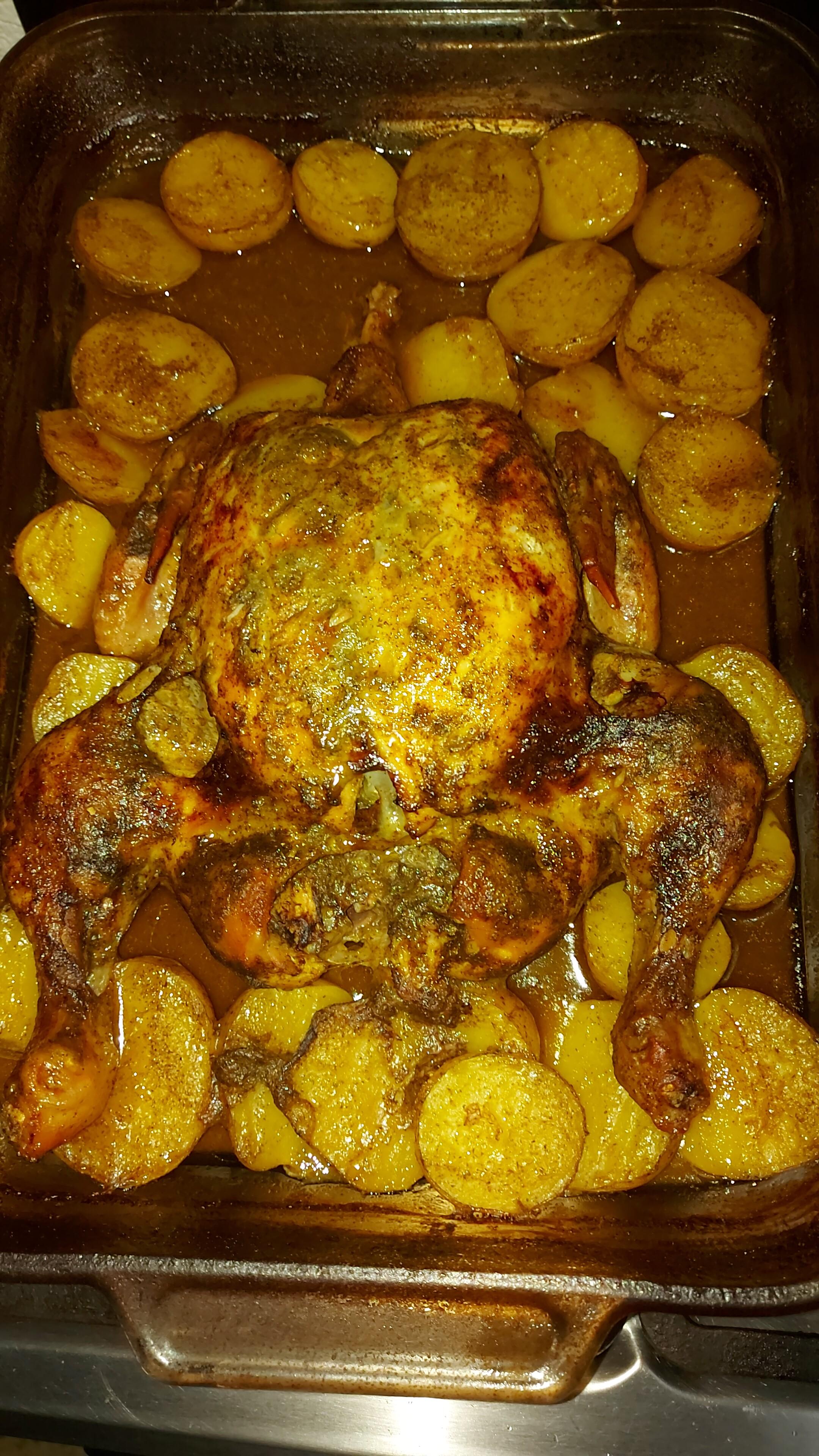 Pollo Asado Al Horno - ¡Muy Fácil, Crujiente Y Jugoso!