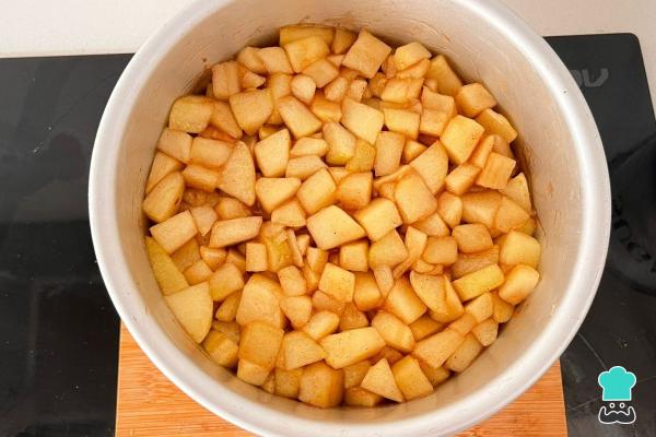 Receta de Kuchen de manzana con migas - Paso 12