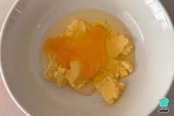 Receta de Kuchen de manzana con migas - Paso 2