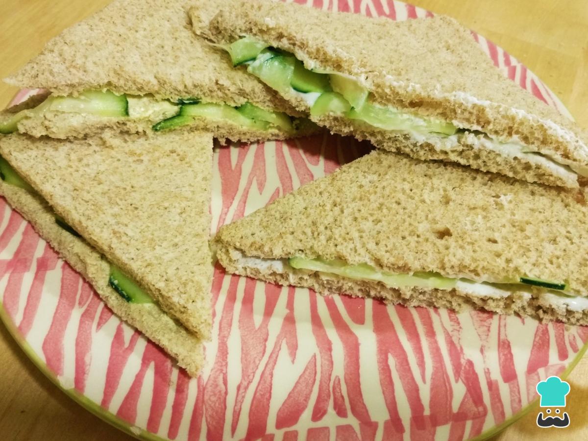 Receta de Sándwich inglés de pepino