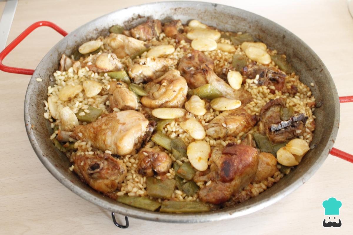 Receta de Paella de pollo y conejo
