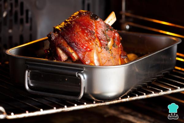 Platos navideños colombianos - Pernil de cerdo al horno