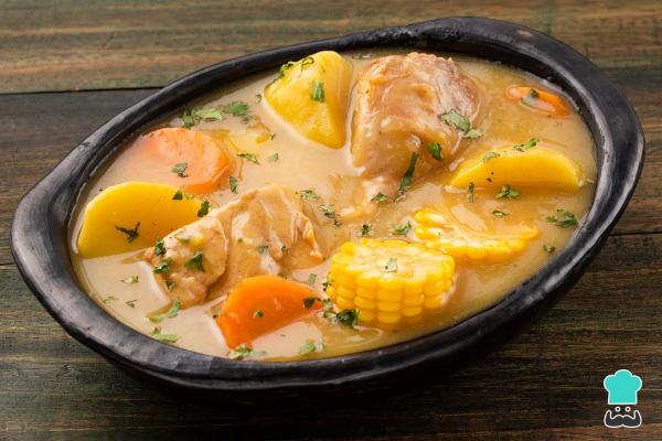 Platos navideños colombianos - Sancocho