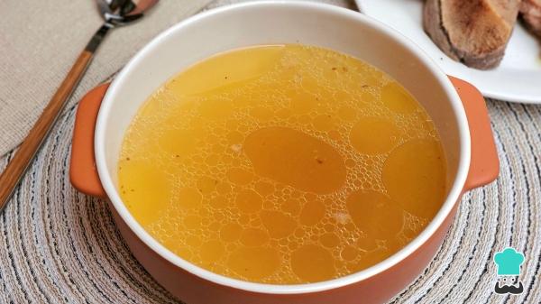 Receta de Caldo de huesos rico en colágeno - Paso 6