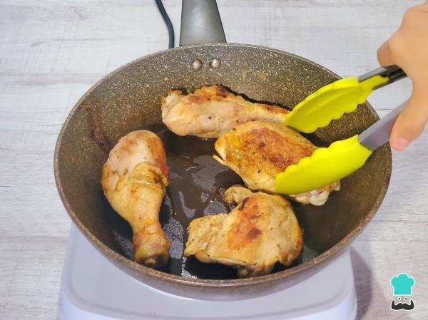 Receta de Carapulcra de pollo - Paso 2