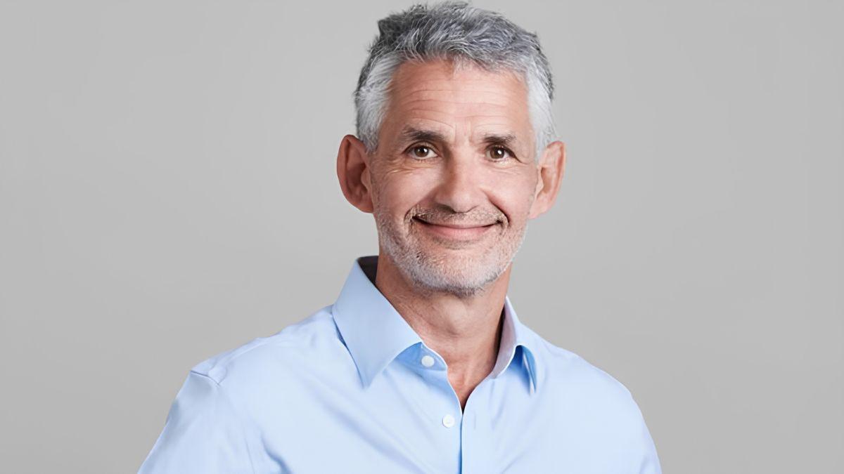 Tim Spector, experto en microbiota intestinal: “Los bebedores de café tienen un microbioma intestinal más diverso que los no bebedores”