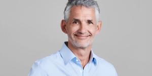 Tim Spector, experto en microbiota intestinal: “Los bebedores de café tienen un microbioma intestinal más diverso que los no bebedores”