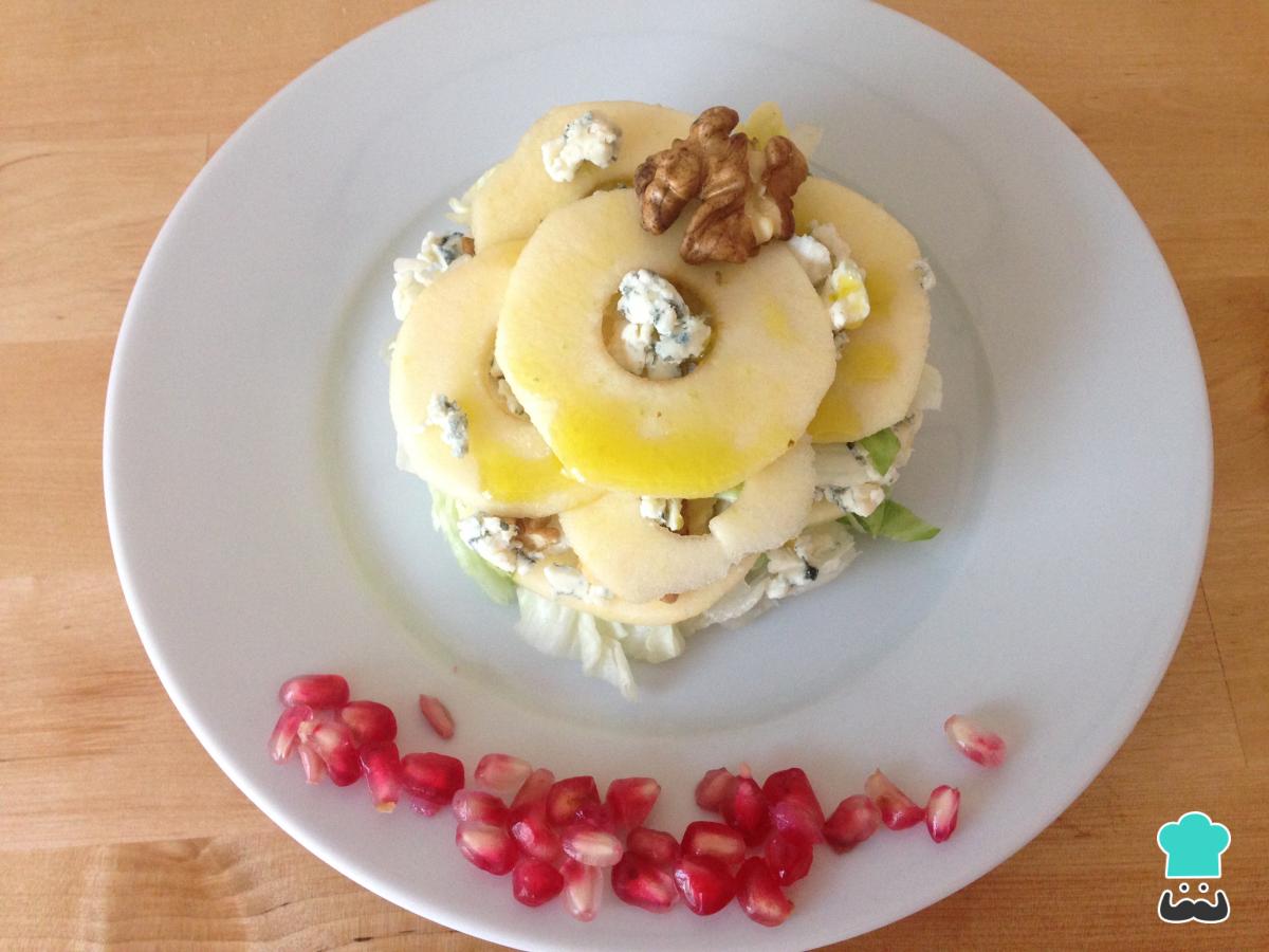 Receta de Ensalada de roquefort y manzana