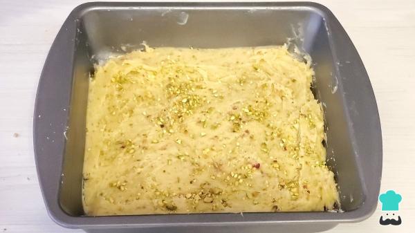 Receta de Brownie de chocolate blanco y pistachos - Paso 9