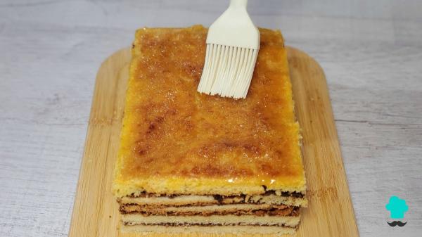 Receta de Pastel de Sant Jordi: el diseño más bonito y delicioso para sorprender este 23 de abril - Paso 11