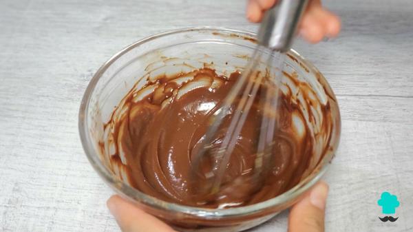 Receta de Pastel de Sant Jordi: el diseño más bonito y delicioso para sorprender este 23 de abril - Paso 2