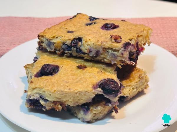 Receta de Avena al horno con plátano y arándanos: un desayuno saludable, saciante y delicioso - Paso 7