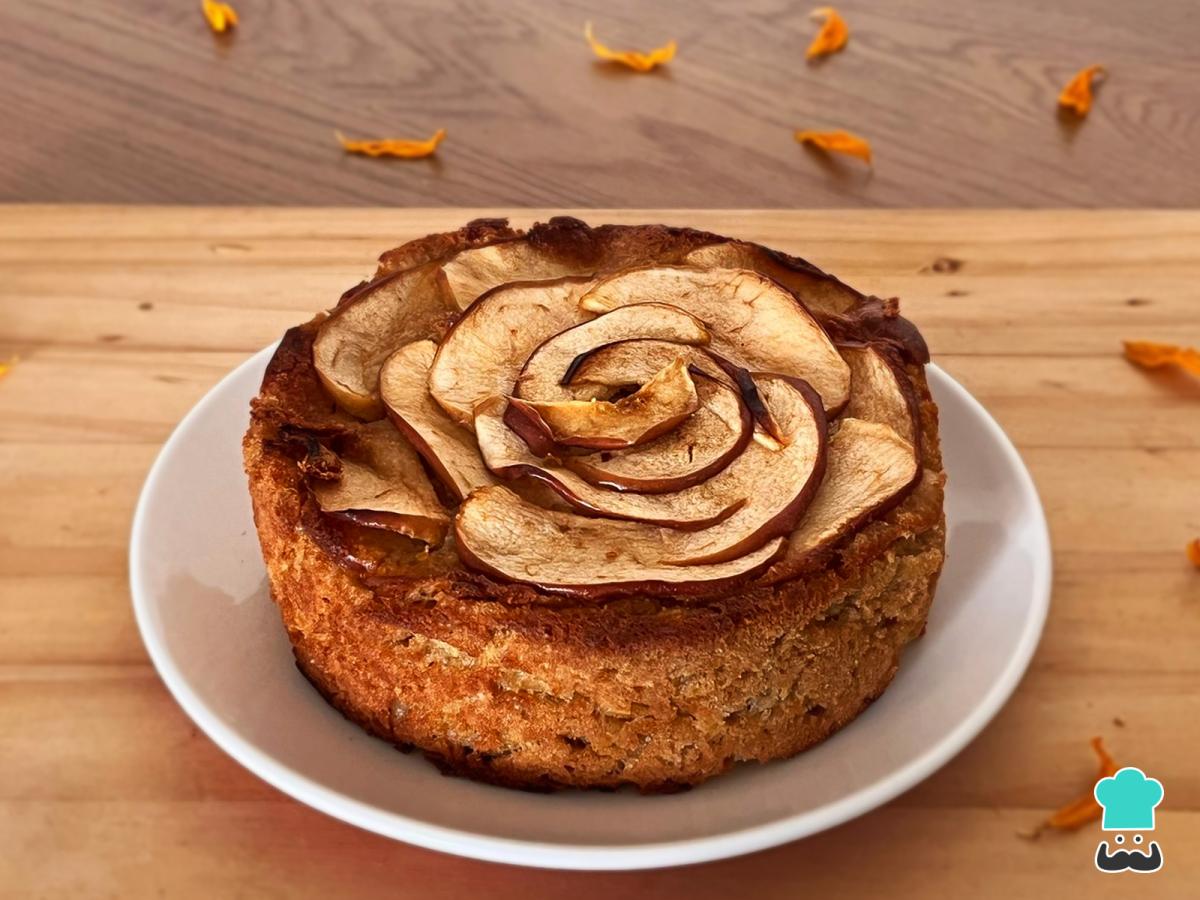 Receta de Bizcocho de manzana sin harina