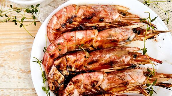 Dani García, chef: “Las gambas a la plancha no llevan aceite, ajo ni limón; se cocinan en su jugo y tapadas con papel de aluminio” - La calidad de la gamba es decisiva en una receta tan sencilla