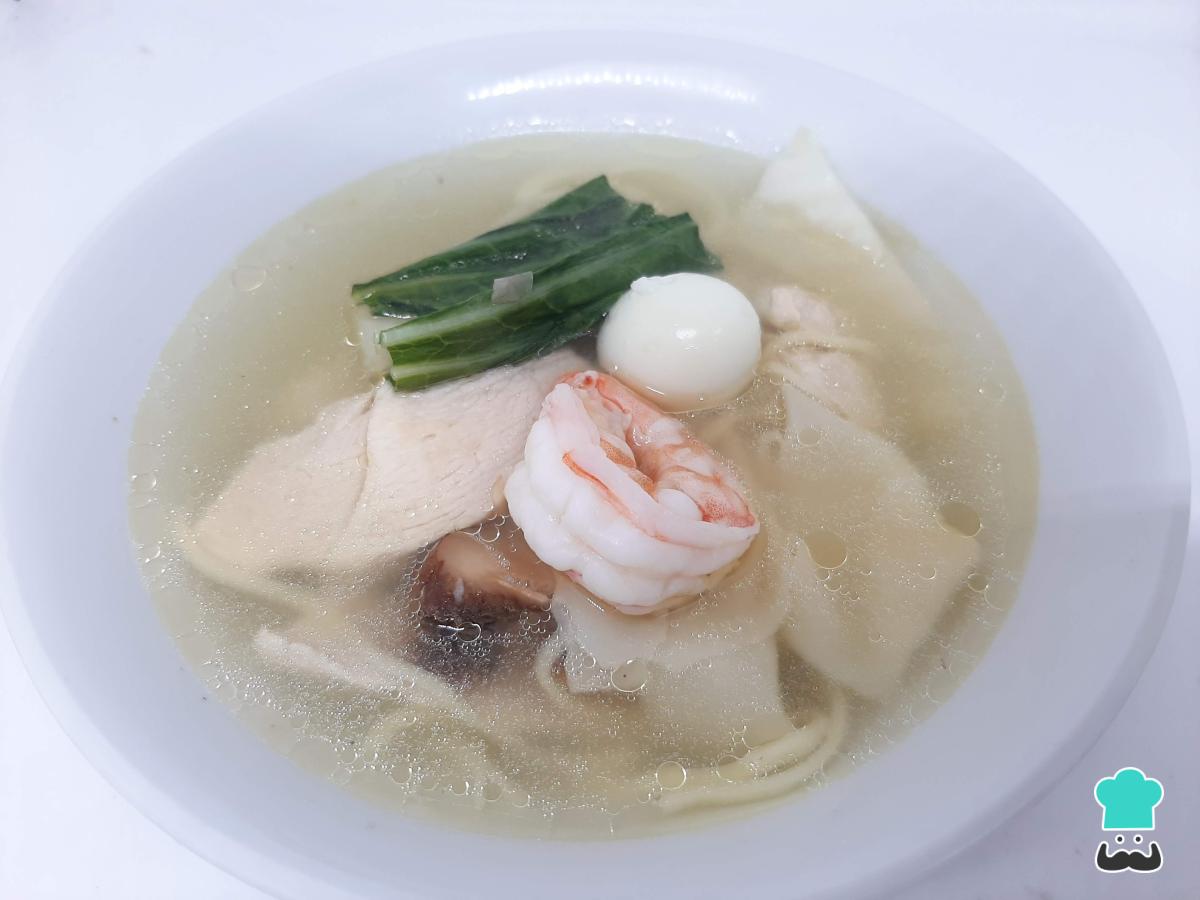 Receta de Sopa wantán especial