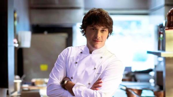 Los cocineros coinciden: “El error más habitual que arruina las ensaladas se corrige con un solo truco en el aliño” - Lo que dicen los chefs: el orden del aliño sí es importante